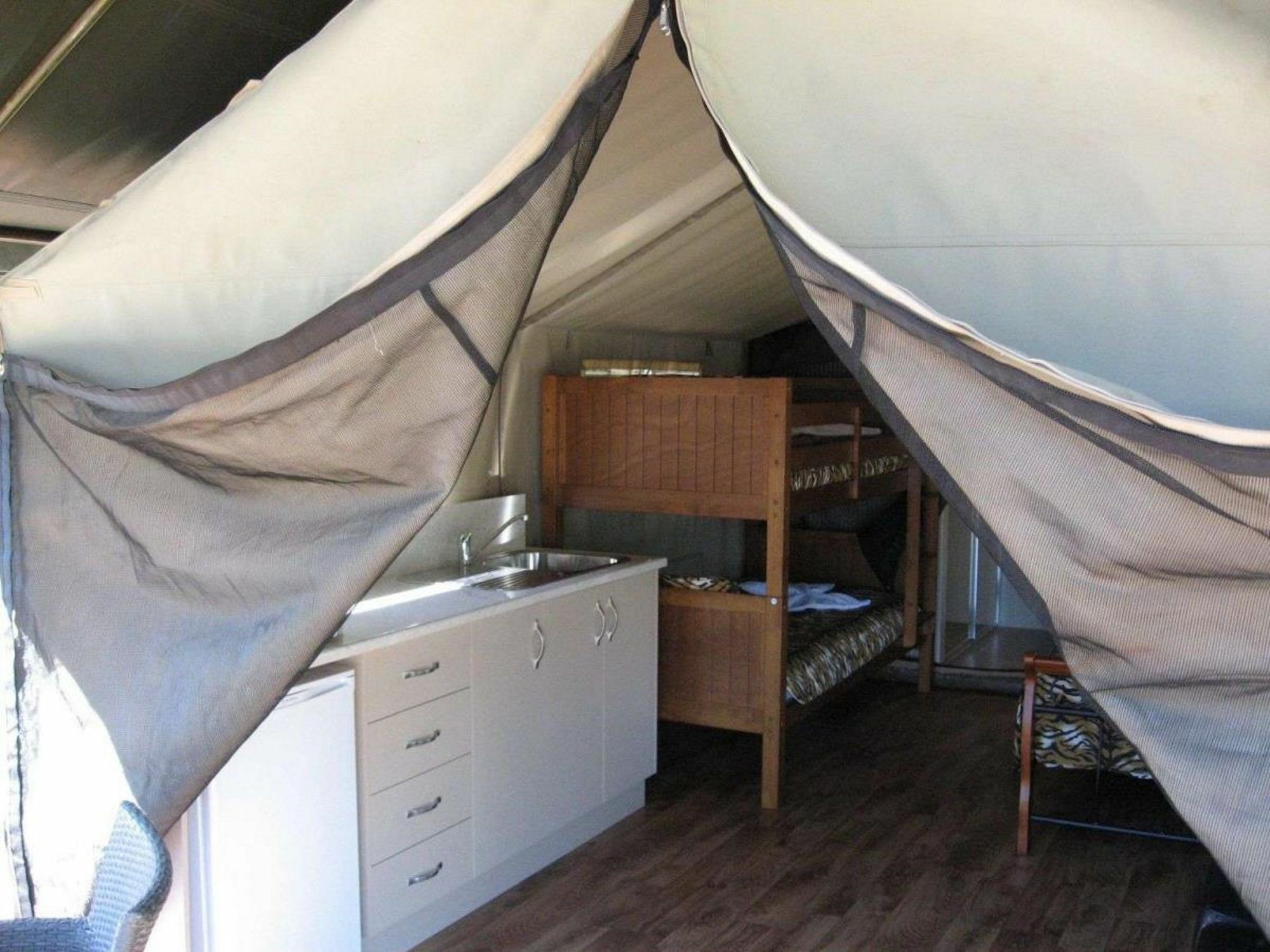 Discovery Parks - דובו מראה חיצוני תמונה